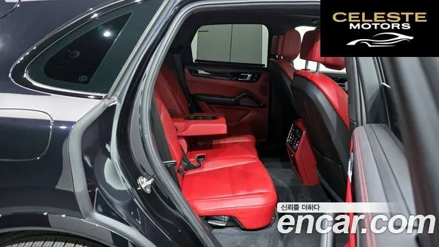 PORSCHE Cayenne (PO536) 3.0 2021 — photo 12 sur 20