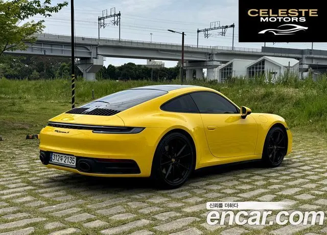 PORSCHE 911 (992) Carrera S 2020 — photo 19 sur 26