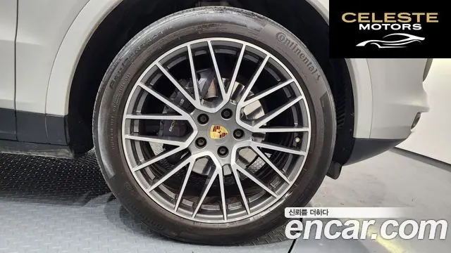 PORSCHE Cayenne (PO536) 3.0 2022 — photo 5 sur 20