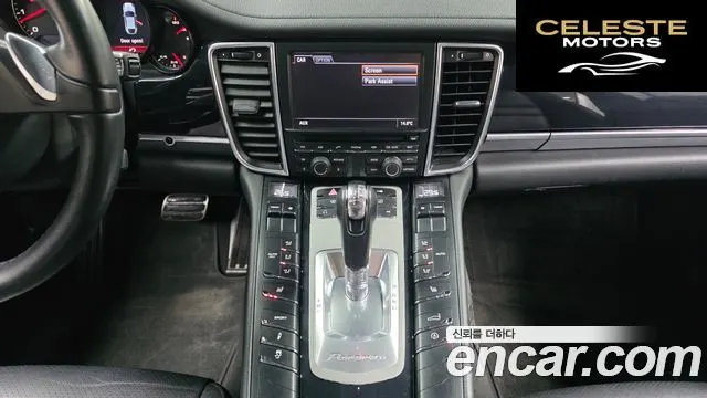PORSCHE Panamera 3.6 AWD 2011 — photo 14 sur 20