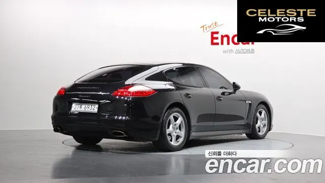 PORSCHE Panamera 3.6 AWD 2011 — photo 2 sur 20