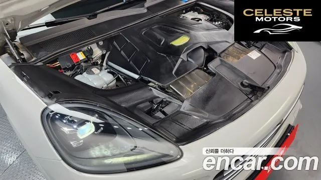PORSCHE Cayenne (PO536) 3.0 2022 — photo 6 sur 20