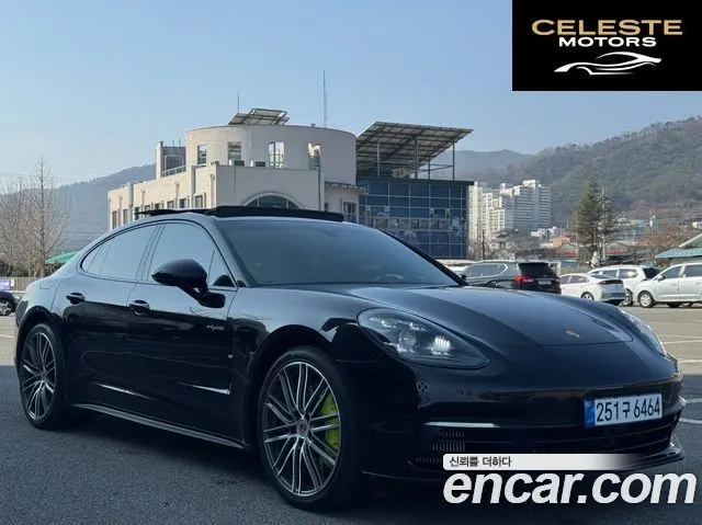 PORSCHE Panamera (971) 2.9 AWD E-High 2019 — photo 2 sur 26