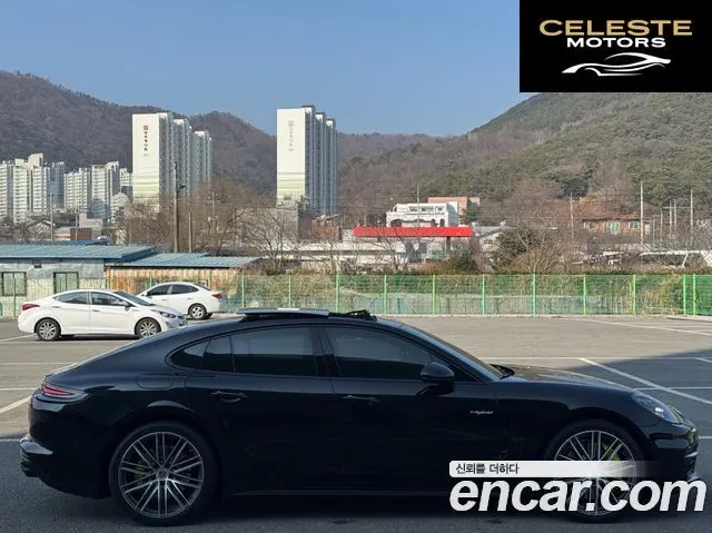 PORSCHE Panamera (971) 2.9 AWD E-High 2019 — photo 5 sur 26