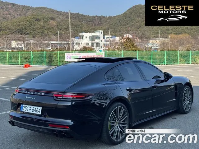 PORSCHE Panamera (971) 2.9 AWD E-High 2019 — photo 6 sur 26