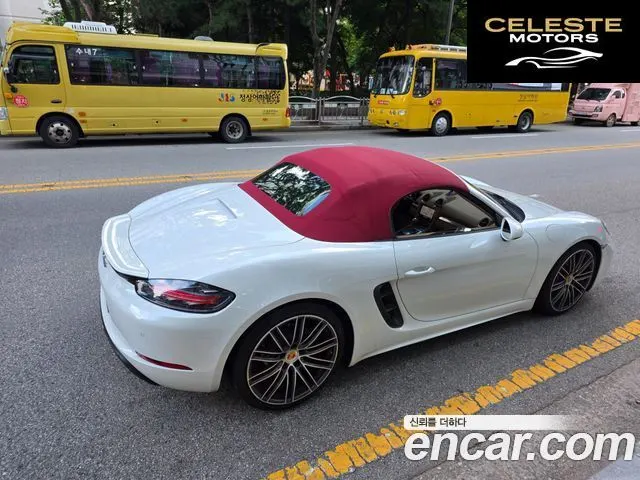 PORSCHE 718 Boxster 2.0 2017 — photo 13 sur 18