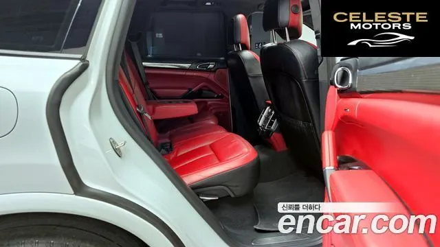 PORSCHE Cayenne 3.6 GTS 2016 — photo 12 sur 20
