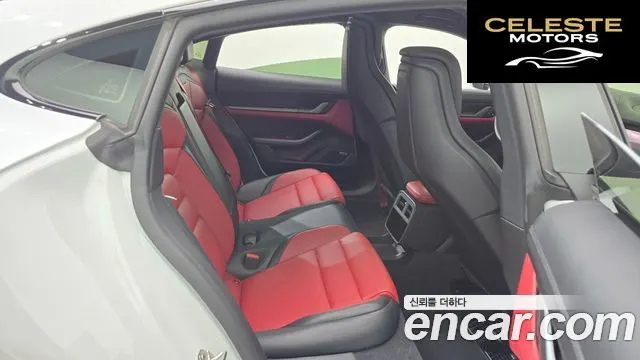 PORSCHE Taycan 4S 2025 — photo 12 sur 20