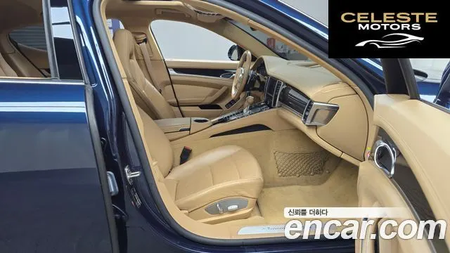 PORSCHE Panamera 4.8 4S 2011 — photo 11 sur 20