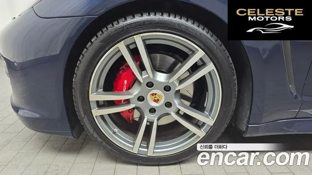 PORSCHE Panamera 4.8 4S 2011 — photo 5 sur 20
