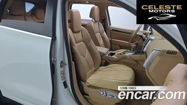 PORSCHE Cayenne 3.0 2013 — photo 12 sur 20