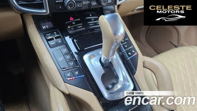 PORSCHE Cayenne 3.0 2013 — photo 9 sur 20
