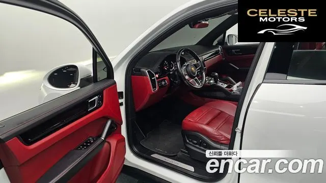 PORSCHE Cayenne (PO536) 3.0 2022 — photo 11 sur 20