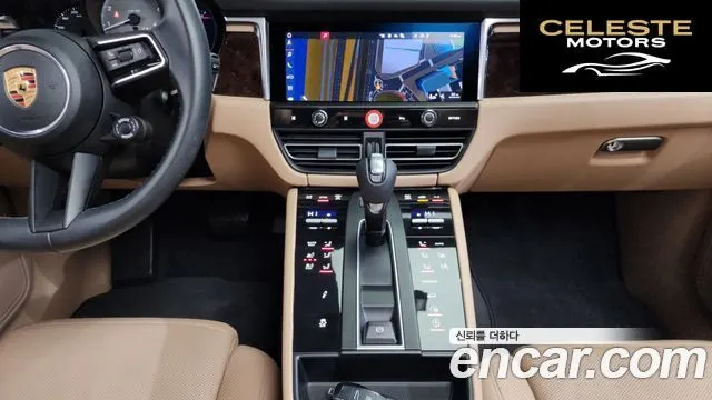 PORSCHE Macan 2.9 S 2022 — photo 15 sur 20