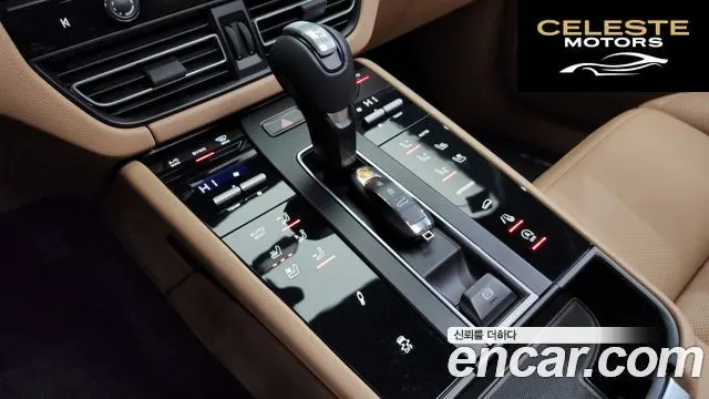 PORSCHE Macan 2.9 S 2022 — photo 9 sur 20