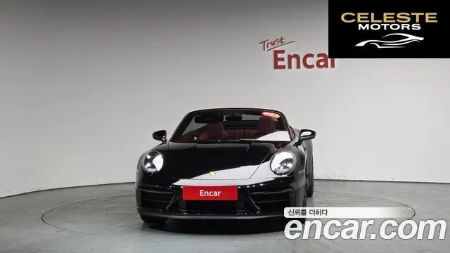 PORSCHE 911 (992) Carrera 4 GTS Cabriolet 2022 — photo 2 sur 20