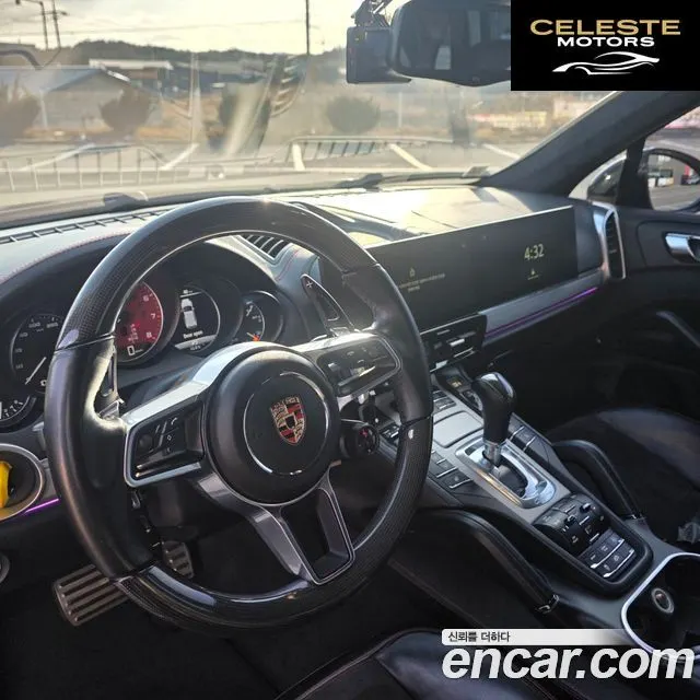PORSCHE Cayenne 3.6 GTS 2016 — photo 11 sur 26