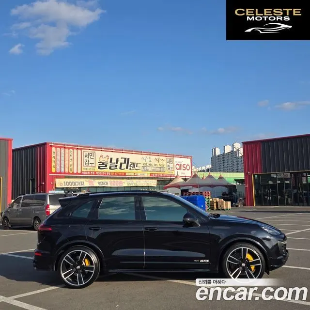 PORSCHE Cayenne 3.6 GTS 2016 — photo 18 sur 26