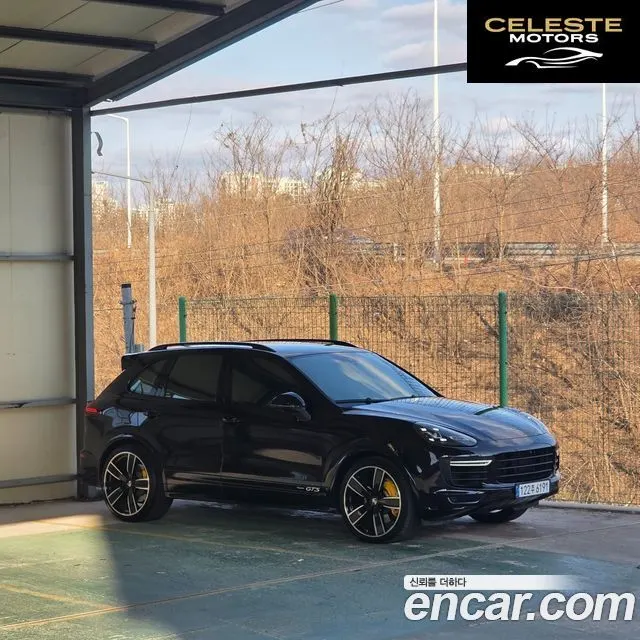 PORSCHE Cayenne 3.6 GTS 2016 — photo 21 sur 26