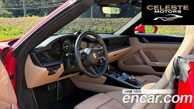 PORSCHE 911 (992) Carrera Cabriolet 2022 — photo 11 sur 26