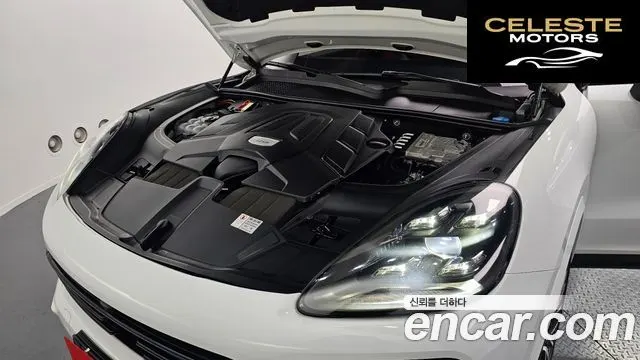 PORSCHE Cayenne (PO536) 3.0 2022 — photo 6 sur 20