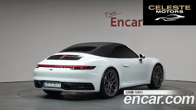 PORSCHE 911 (992) Carrera Cabriolet 2024 — photo 18 sur 20