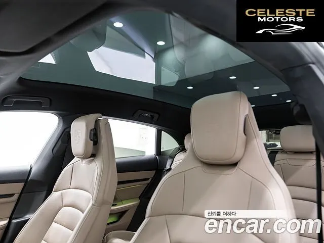 PORSCHE Taycan 4S 2024 — photo 13 sur 26