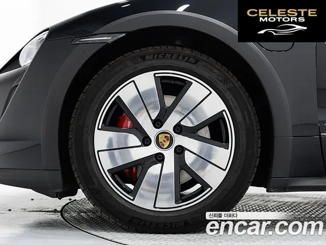 PORSCHE Taycan 4S 2024 — photo 5 sur 26