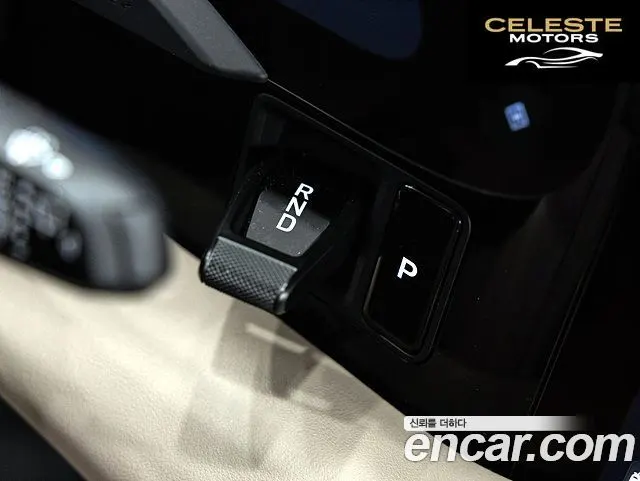 PORSCHE Taycan 4S 2024 — photo 9 sur 26