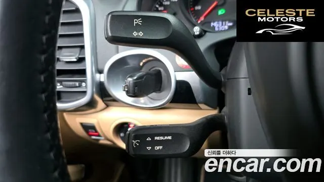 PORSCHE Cayenne 3.0 Edition 2014 — photo 19 sur 20