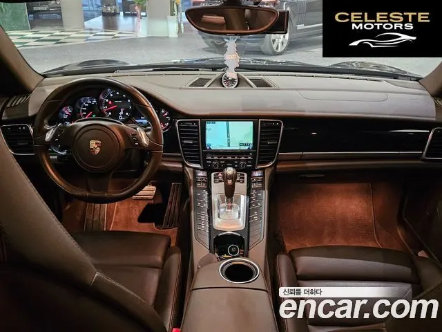 PORSCHE Panamera 3.6 AWD 2015 — photo 24 sur 26