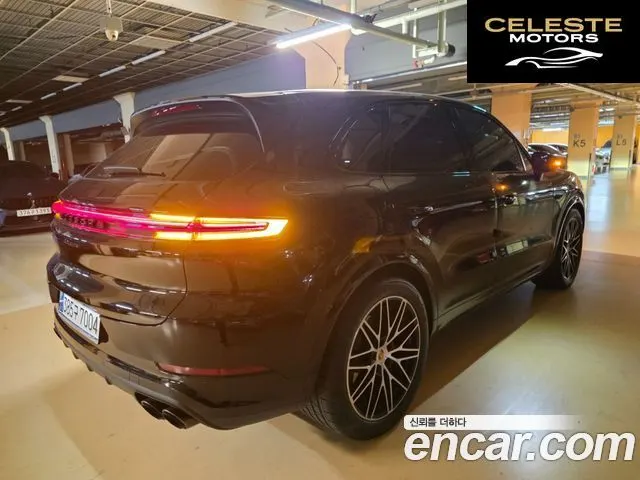 PORSCHE Cayenne (PO536) 3.0 2024 — photo 10 sur 26
