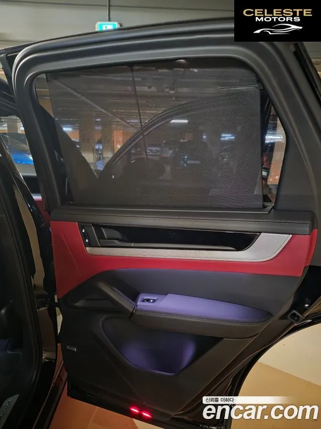 PORSCHE Cayenne (PO536) 3.0 2024 — photo 16 sur 26