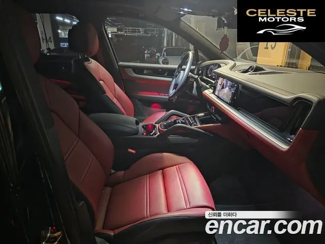 PORSCHE Cayenne (PO536) 3.0 2024 — photo 17 sur 26