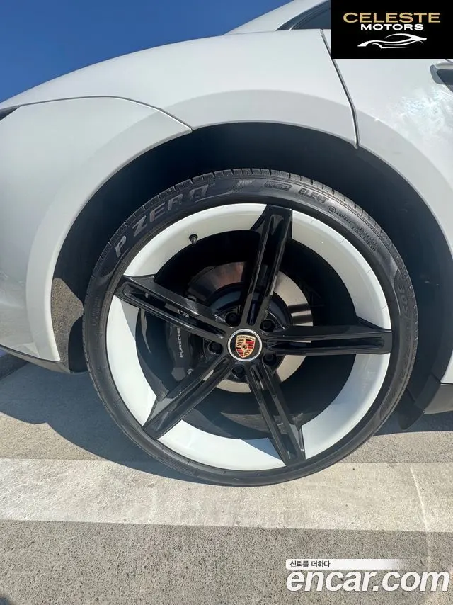 PORSCHE Taycan 2022 — photo 6 sur 16