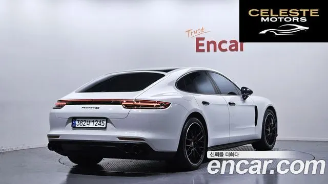 PORSCHE Panamera (971) 3.0 AWD 2018 — photo 2 sur 20