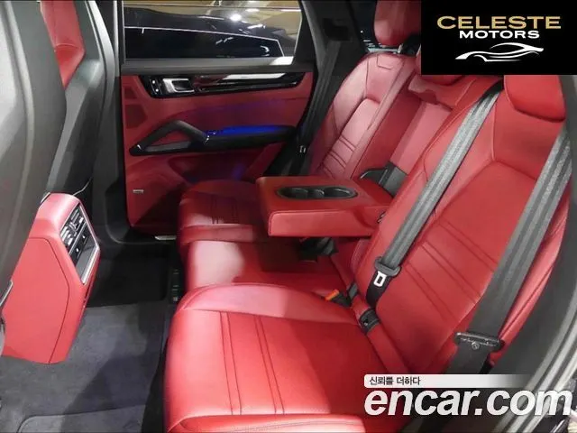 PORSCHE Cayenne (PO536) 3.0 2020 — photo 15 sur 17