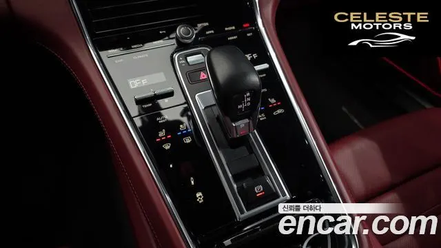 PORSCHE Panamera (971) 2.9 AWD 2021 — photo 8 sur 20