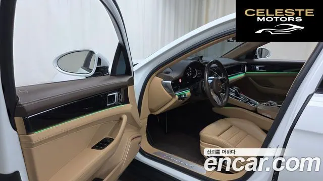 PORSCHE Panamera (971) 2.9 AWD E-High 2018 — photo 10 sur 27