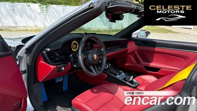 PORSCHE 911 (992) Targa 4 GTS 2023 — photo 11 sur 26