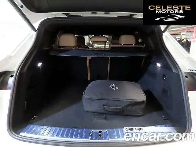 PORSCHE Cayenne (PO536) 3.0 E-High 2022 — photo 17 sur 26