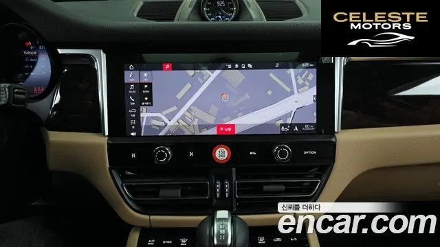 PORSCHE Macan 2.9 S 2022 — photo 14 sur 20