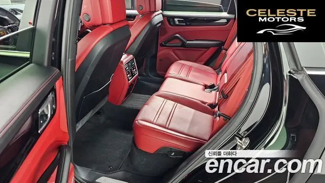 PORSCHE Cayenne (PO536) 3.0 2023 — photo 13 sur 26