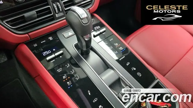 PORSCHE Macan 2.9 S 2023 — photo 9 sur 26