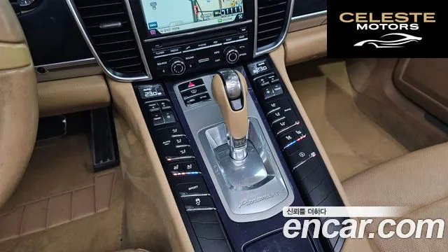 PORSCHE Panamera 3.6 AWD 2014 — photo 10 sur 26