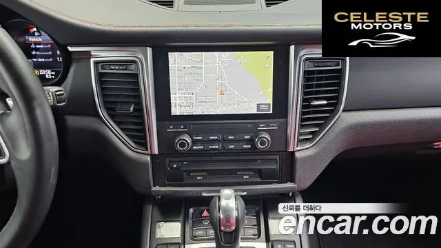 PORSCHE Macan 2.0 2017 — photo 14 sur 20