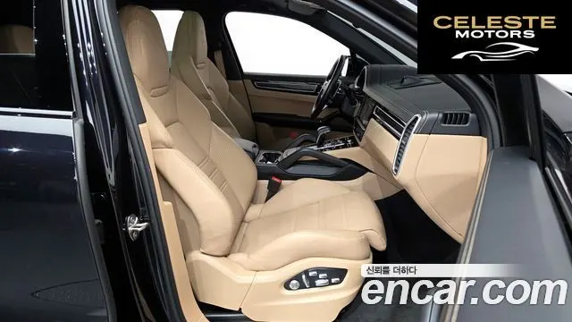 PORSCHE Cayenne (PO536) 3.0 2021 — photo 11 sur 20