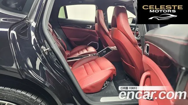 PORSCHE Panamera (971) 2.9 AWD E-High 2020 — photo 12 sur 27