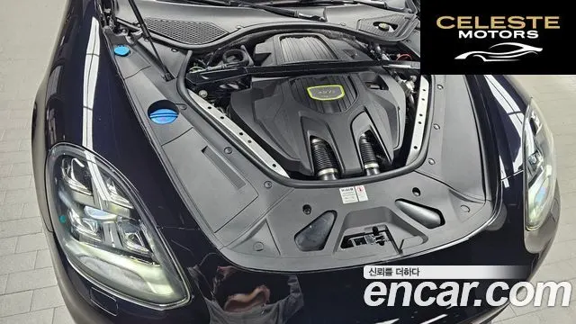 PORSCHE Panamera (971) 2.9 AWD E-High 2020 — photo 6 sur 27