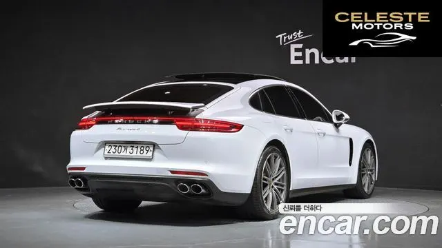 PORSCHE Panamera (971) 3.0 AWD 2020 — photo 2 sur 26